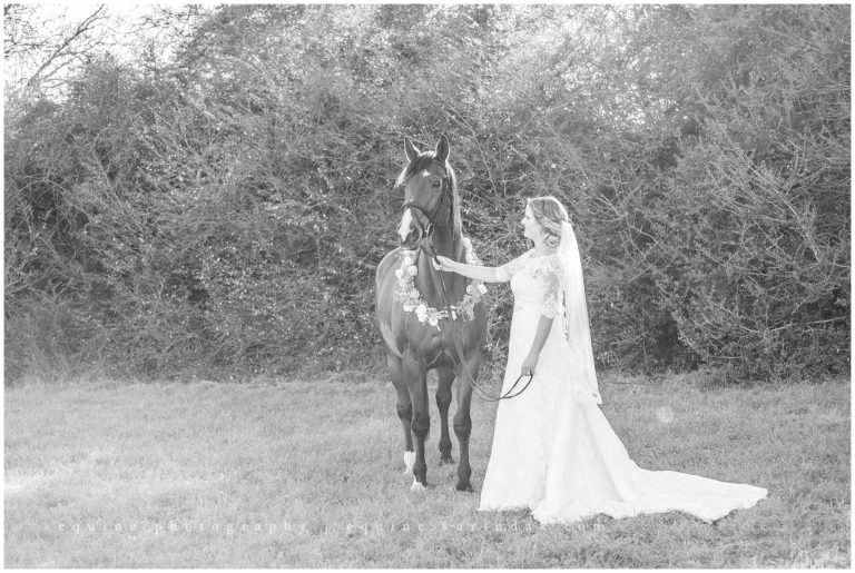 Texas Equine Bridal Portraits Moffitt Oaks