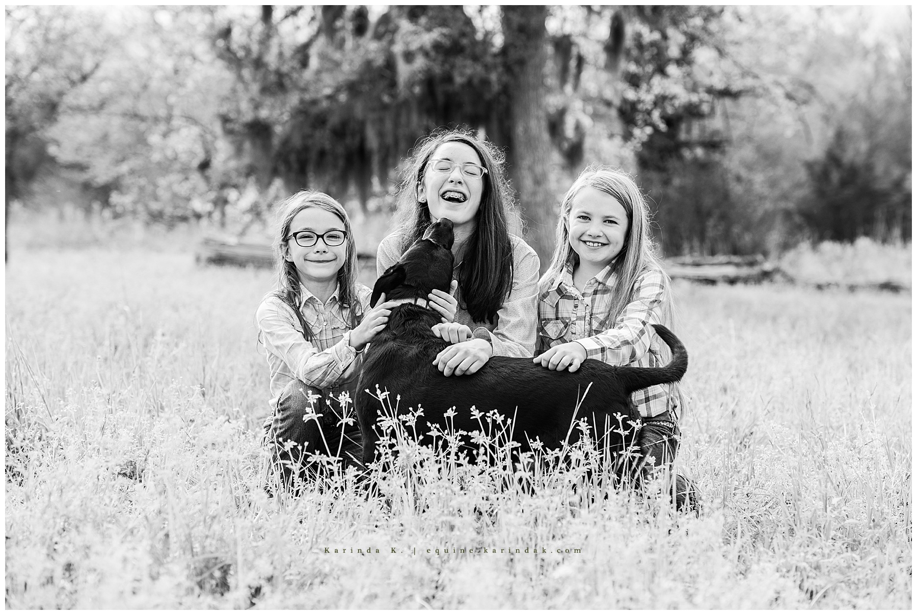 family children portraits with dog 