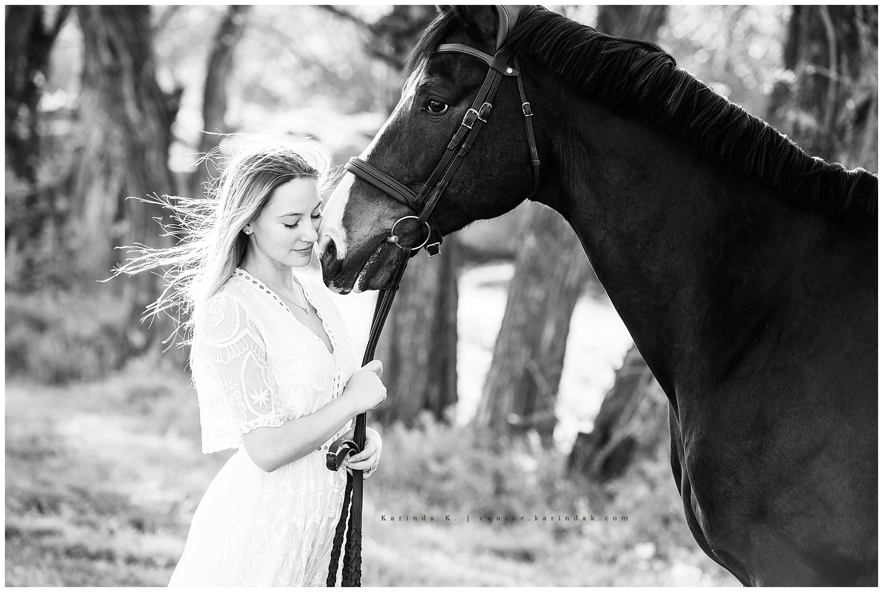 horse and rider snuggling pose ideas 